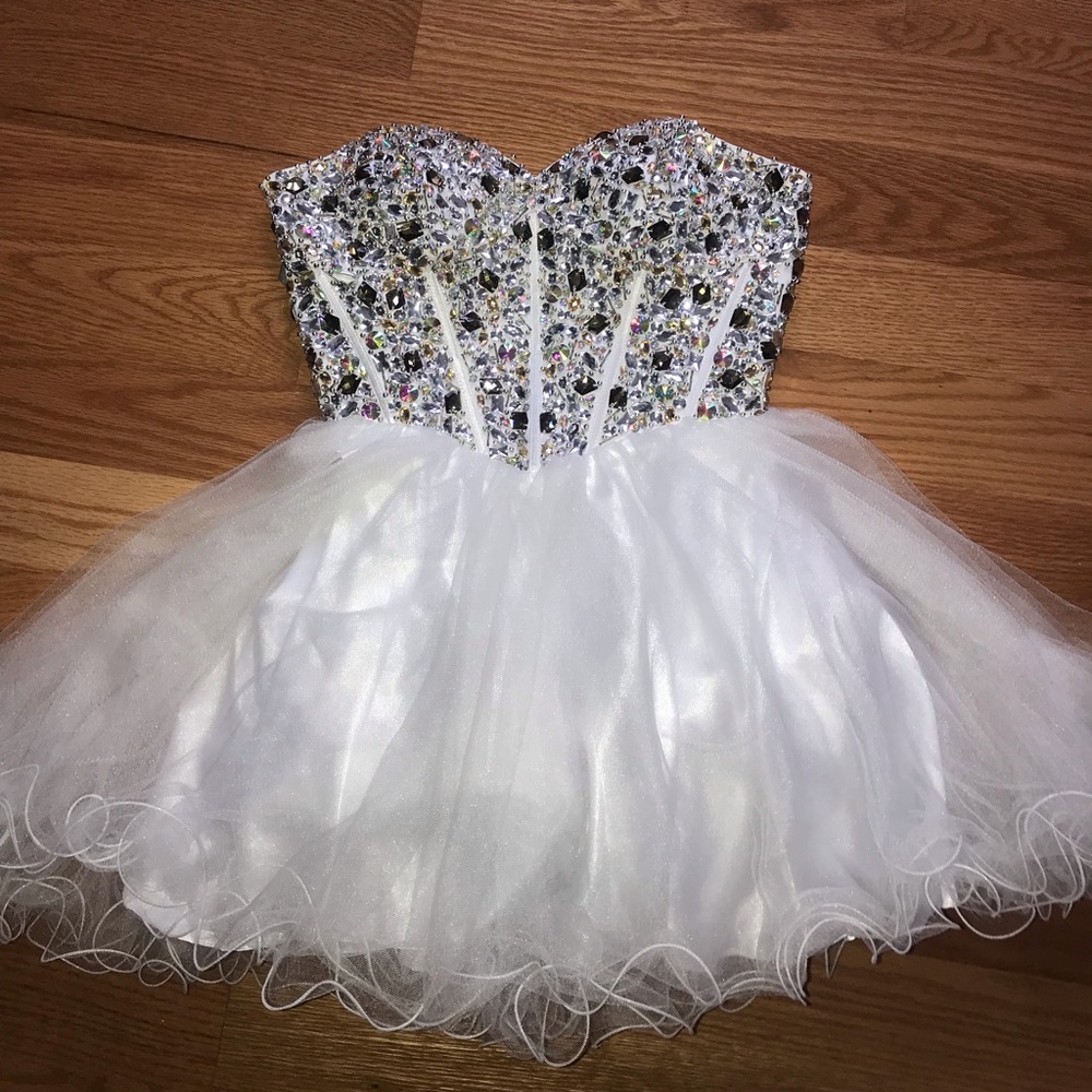 Alyce Paris B’Dazzle Short White Homecoming Dress